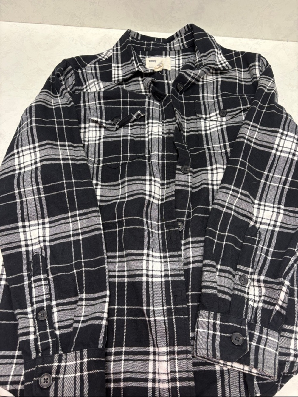 Tilly's Black & White Plaid Button-Down Shirt